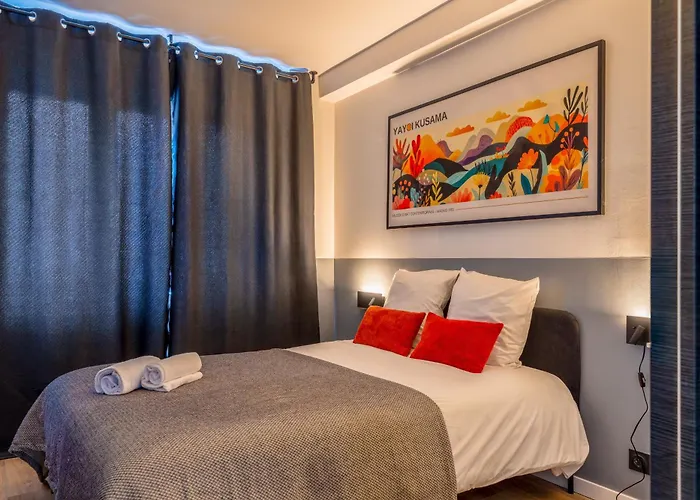 Slate At Max, Luxury In